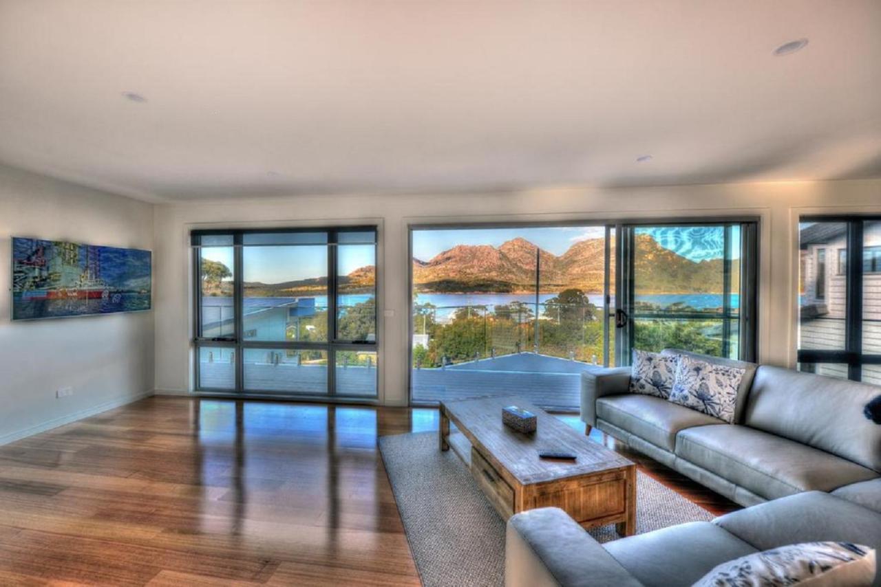 Deja Blu 2 Apartment Coles Bay Exterior photo
